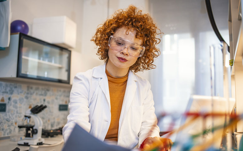 Scientist working in a laboratory